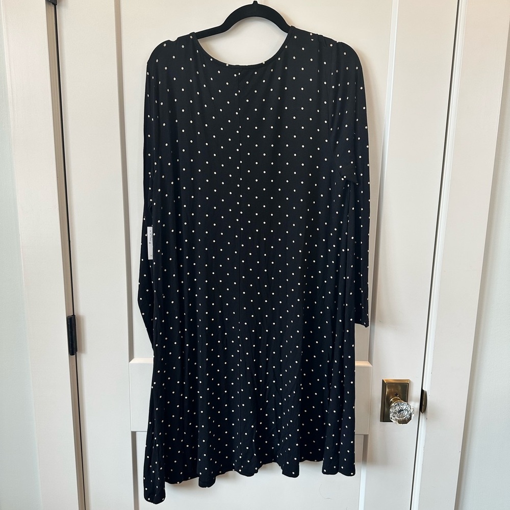 Old Navy Black & White Polka Dot Long Sleeve Dress - Picture 2 of 3
